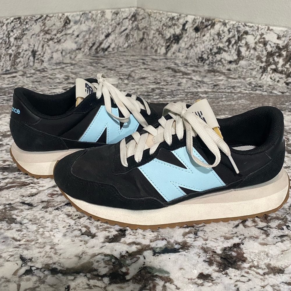 New Balance 237 Womens